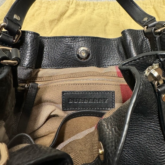Burberry Maidstone Crossbody - Picture 9 of 13